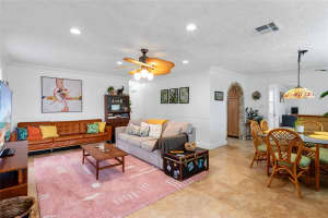 5661 NE 9th Ave, Oakland Park, FL 33334 Sold 12/16/24