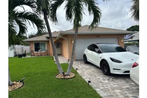 547 NE 1st Ave, Deerfield Beach, FL 33441 Sold 12/22/25