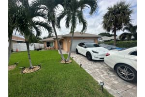 547 NE 1st Ave, Deerfield Beach, FL 33441 - MLS#F10466255