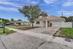 2413 NW 15th Ct, Fort Lauderdale, FL 33311 Sold 11/22/24