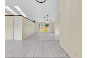 8200 NW 49th St, Lauderhill, FL 33351 Sold 12/18/24