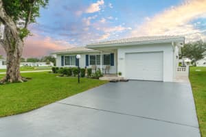 1701 NW 87th Ln, Plantation, FL 33322 Sold 02/06/25