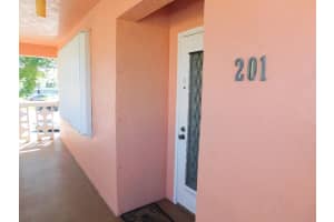 1740 NW 19th Ter 201, Delray Beach, FL 33445 Sold 09/30/25