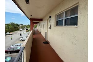 899- S S Hollybrook Blvd 303, Pembroke Pines, FL 33025 Sold 12/17/24