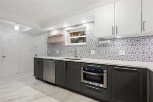 620 Tennis Club Dr 310, Fort Lauderdale, FL 33311 Sold 03/13/25