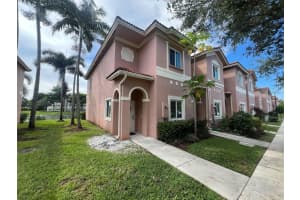 7851 Catalina Cir 7851, Tamarac, FL 33321 Sold 01/30/25