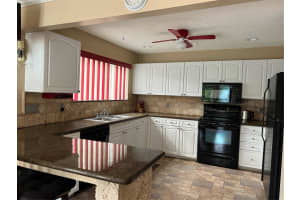 4104 NW 5th Dr, Deerfield Beach, FL 33442 Sold 03/28/25