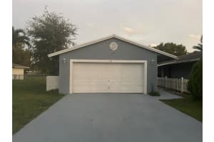 134 Sparrow Dr A, Royal Palm Beach, FL 33411 - MLS#F10466697