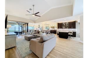 445 NW 97th Ave, Plantation, FL 33324 Sold 01/31/25