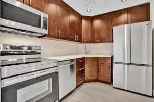3115 Oakland Shores Dr E109, Oakland Park