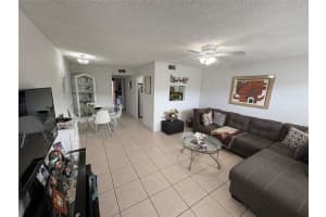 9101 Sunrise Lakes Blvd 218, Sunrise, FL 33322 - MLS#F10466816