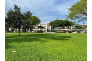 4035 Cambridge B 4035, Deerfield Beach, FL 33442, Deerfield Beach, FL 33442 - MLS#F10466825