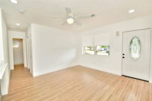 521 NE 45th Ct, Deerfield Beach, FL 33064 Sold 03/24/25