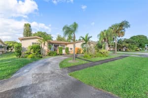 4701 NW 41st Ct, Lauderdale Lakes, FL 33319 Sold 01/08/25