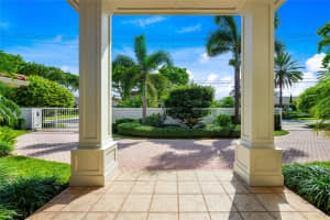3061 NE 44th st, Fort Lauderdale, FL 33308 - MLS#F10466855