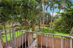 266 Arabian Road, Palm Springs, FL 33461 Sold 08/18/25