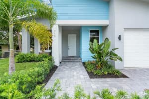 213 SW 6th Ave, Delray Beach, FL 33444 Sold 01/30/25