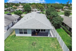 213 SW 6th Ave, Delray Beach, FL 33444 Sold 01/30/25