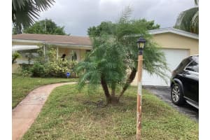 3556 NW 33rd St, Lauderdale Lakes, FL 33309 Sold 12/30/24