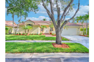 1615 Lakeshore Cir, Weston, FL 33326 Sold 01/10/25