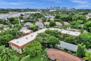 1125 NE 16th Pl 112, Fort Lauderdale, FL 33305 Sold 12/17/24