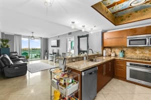 2681 N Flamingo Rd 704, Fort Lauderdale, FL 33323 Sold 12/09/24