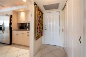 400 Leslie Dr 530, Hallandale Beach, FL 33009 Sold 02/21/25