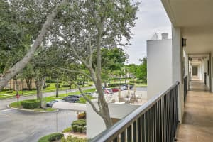 10556 E Clairmont Cir 309, Tamarac, FL 33321 Sold 04/29/25