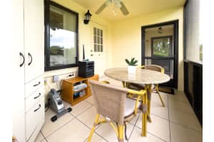 322 Knotty Pine Cir A1, Greenacres, FL 33463 Sold 02/03/25