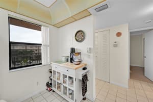 2711 NW 104th Ave 302, Sunrise, FL 33322 - MLS#F10467027