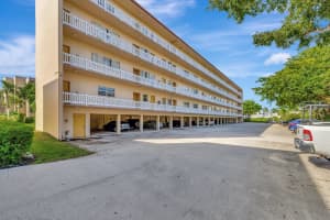 6731 Cypress Rd 111, Plantation, FL 33317 Sold 12/09/24