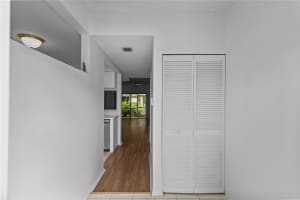 5510 Parade Pl 25, Margate, FL 33063 Sold 11/22/24