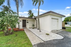 2017 SW 27th Ave, Fort Lauderdale, FL 33312 Sold 02/27/25