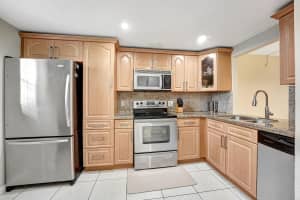 2571 Aragon Blvd 322, Sunrise, FL 33322 Sold 08/19/25