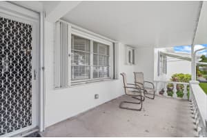 301 NW 25th Ct, Pompano Beach, FL 33064 Sold 02/12/25