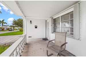 301 NW 25th Ct, Pompano Beach, FL 33064 Sold 02/12/25