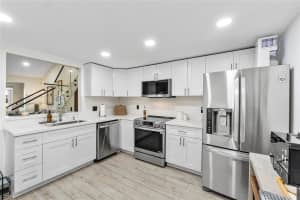 10455 Lake Vista Cir 10455, Boca Raton, FL 33498 Sold 12/04/24