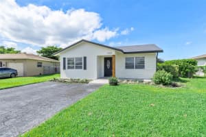 7003 NW 98th Ter, Tamarac, FL 33321 Sold 12/20/24