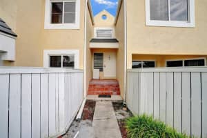 6810 SW 45th Ln 130, Miami, FL 33155 Sold 01/10/25