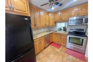 6350 NW 62nd St 303, Fort Lauderdale, FL 33319 Sold 03/17/25