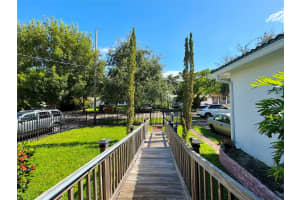 1395 Biarritz Dr, Miami Beach, FL 33141 Sold 02/07/25