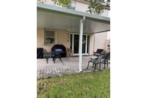 341 NW 153rd Ln, Pembroke Pines, FL 33028 - MLS#F10467379
