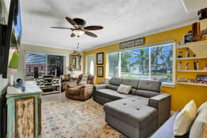 2757 NE 12th Ave, Pompano Beach, FL 33064 Sold 12/02/24