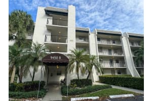 9450 Poinciana Pl 311, Davie, FL 33324 Sold 01/24/25