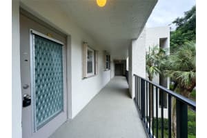 9450 Poinciana Pl 311, Davie, FL 33324 Sold 01/24/25