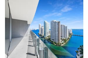 300 Biscayne Blvd Way 2306, Miami, FL 33131 Sold 06/24/25