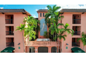 640 Tennis Club Dr 111, Fort Lauderdale, FL 33311 Sold 05/28/25