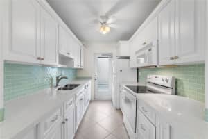 105 NE 19th Ave 156, Deerfield Beach, FL 33441 - MLS#F10467485