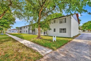 335 W Laurel Dr 2M, Margate, FL 33063 Sold 02/19/25