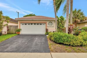 2520 NW 80th Ave, Margate, FL 33063 Sold 11/26/24